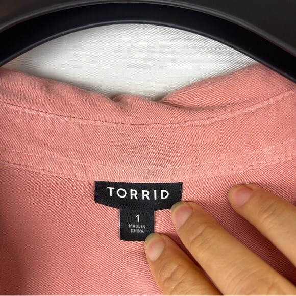 Torrid button shirt long blouse dress size 1 - Picture 2 of 6